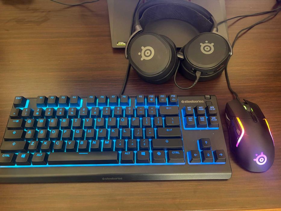 Komputer Stacjonarny|i7-8700K|RX 6800 XT|Asus ROG|SteelSeries|