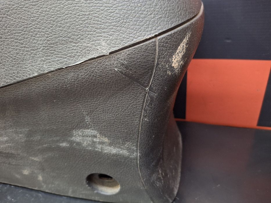 Consola central FORD Tourneo Courier Kombi I