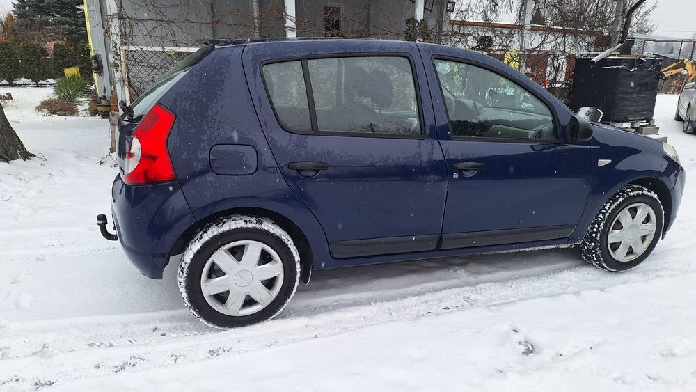 Dacia sandero 1.2 benzyna, hak