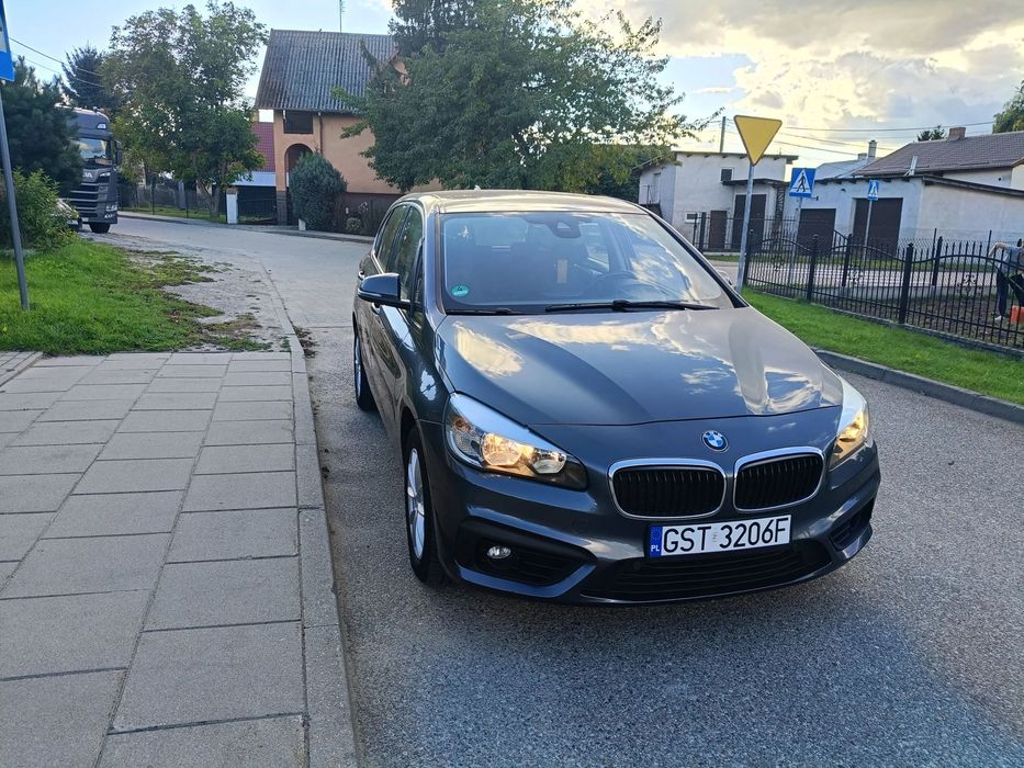 BMW Seria 2 pierwszy właściciel w Polsce,super stan,niski przebieg 74 tys,śliczny