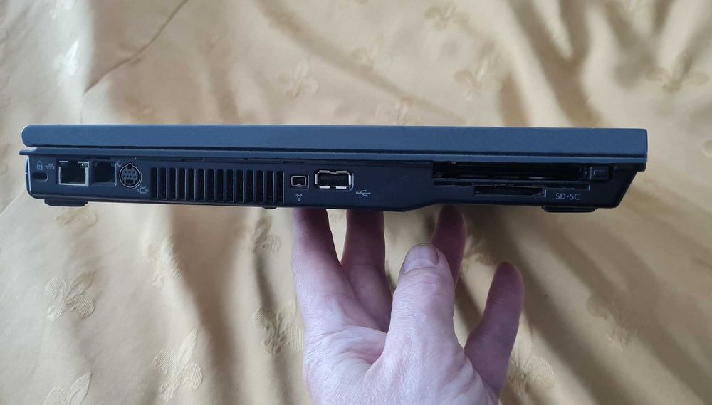 HP Compaq nw8440