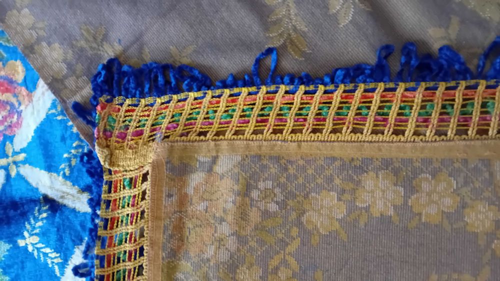 Colchas decorativas antigas
