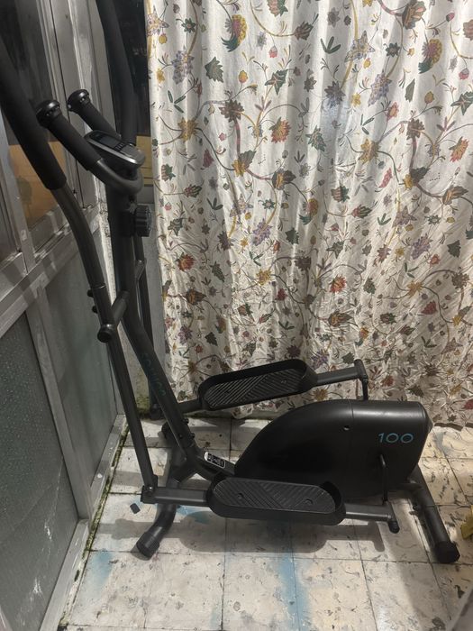 Máquina elíptica, volante