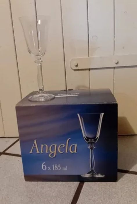 Copos de Vinho (Vidro de cristal) da
linha Angela da marca Bohemia