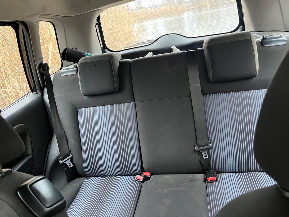 Авто Ford Fusion 2007