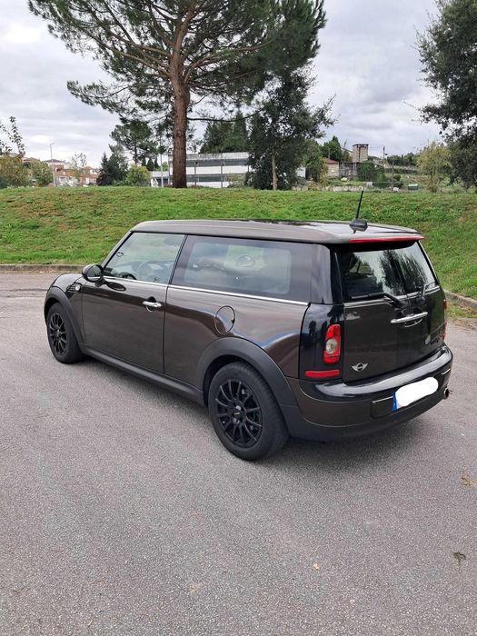 MINI Cooper D Clubman foto 2