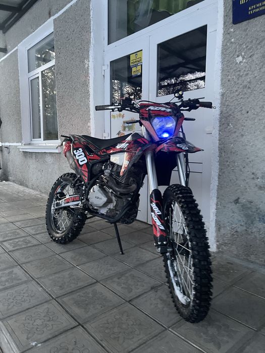 Продам кові jnc 300 sr