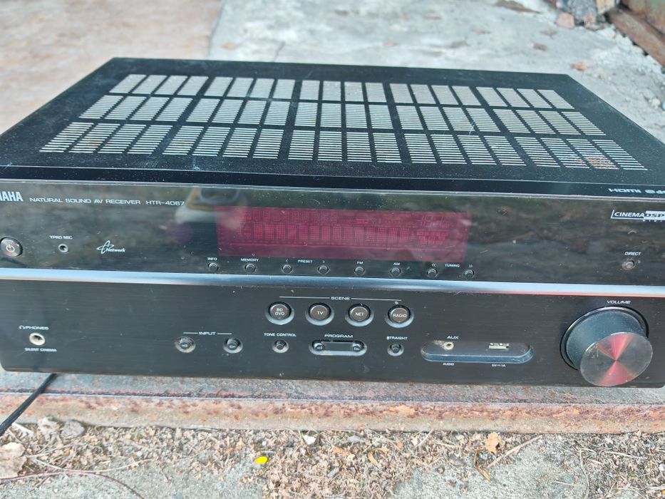 Amplituner yamaha htr 4067