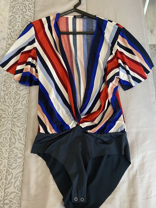 Body colorido bershka