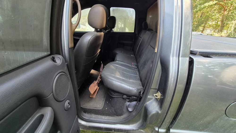 DODGE RAM 5.7 4x4 2004