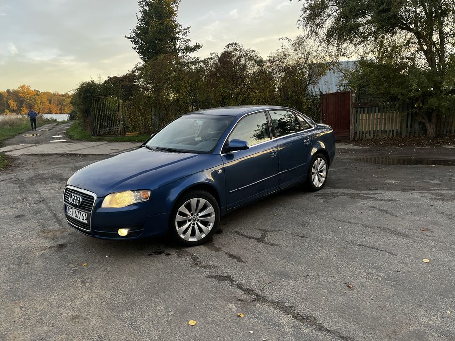 Audi  a4 2.0 benzyna  2007 rok