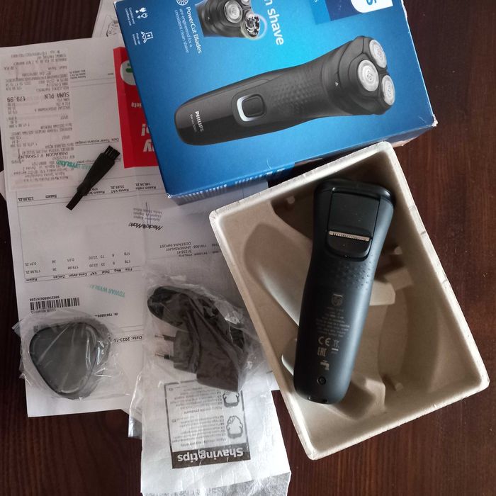 Maszynka do golenia PHILIPS 1000 seria S1232/41, jeszcze na gwarancji