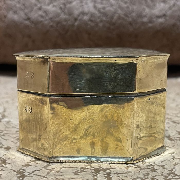 Вінтажна латунна коробка (табакерка) №48. Німеччина.