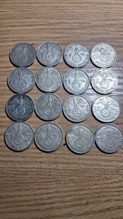 Продам Серебро монеты.