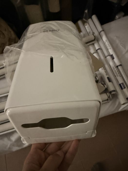 Dispensador de papel das maos e ph BERRIO