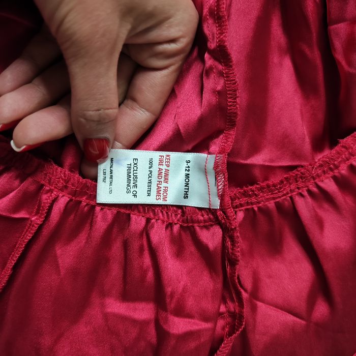 Нарядное платье для девочки 9-12 мес