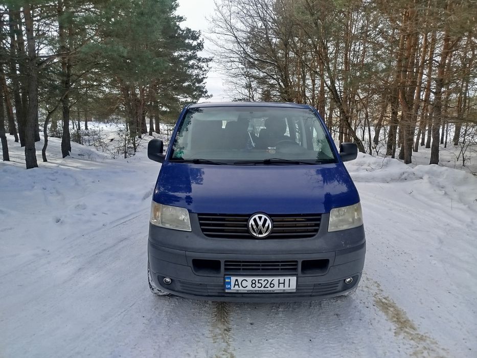 Volkswagen T5 1.9дизель 2006рік 9-місць