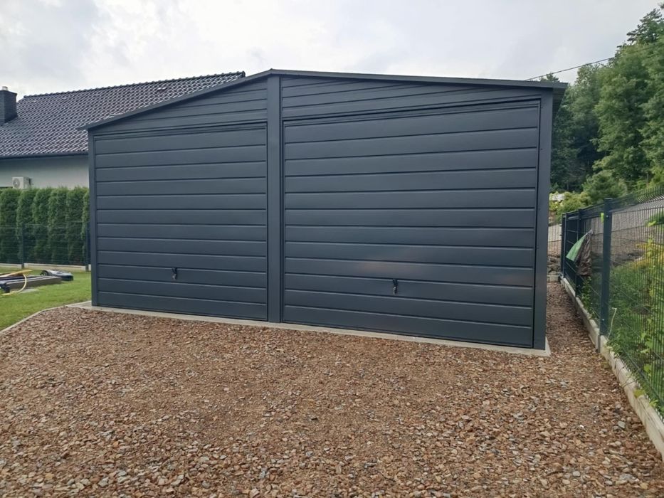 Garaż blaszany wysoki na busa  garaże blaszane 8x6 7x6 9x5