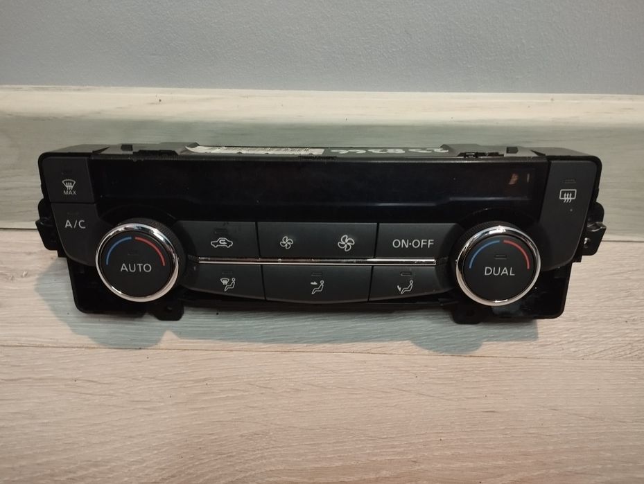 Nissan Qashqai Panel klimatyzacji 275004EA0A ]13 ovoko