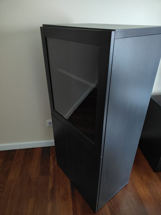 Armário IKEA em muito estado