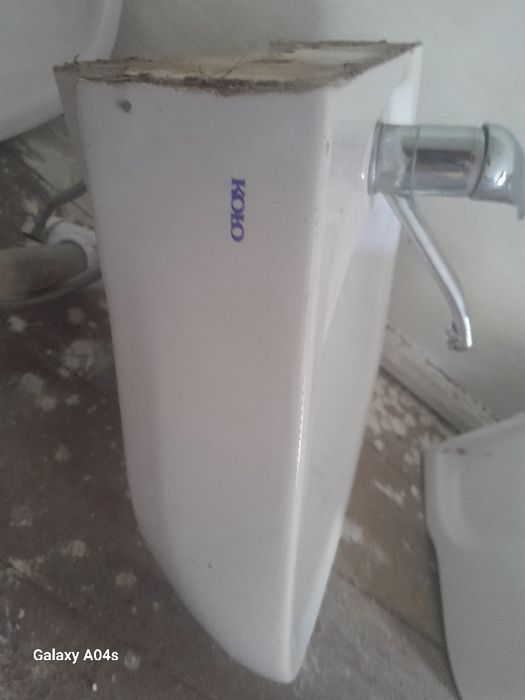 Umywalka koło + bateria + maskownica