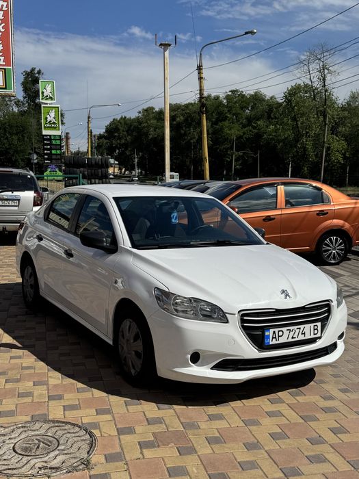 Peugeot 301 2016г. 1.2 газ/бенз