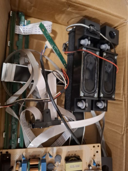 Części do telwwizora 4K Philips 55PUS6754/12