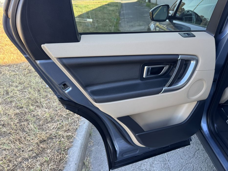 Land Rover Discovery Sport 2.0 4*4 автомат