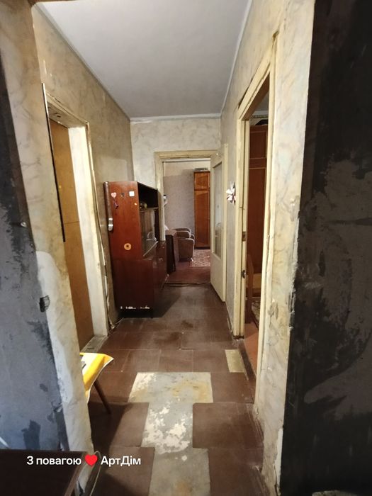 Продам 2-ну квартиру лівий берег 5 мікрорайон