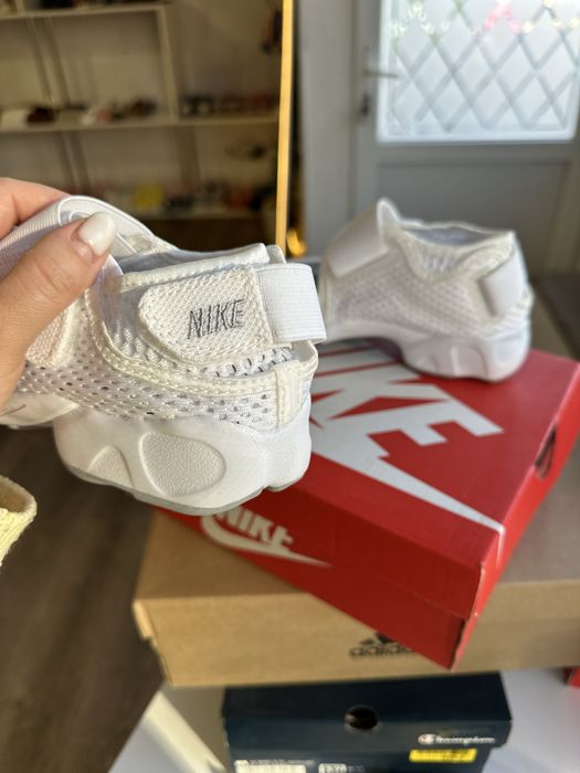 Nike Air Max кросівки, сандали, кроссовки