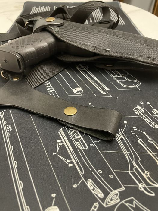 Кобура оперативна вертикальна