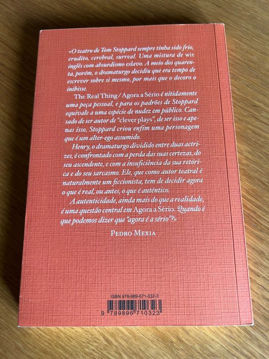 AGORA A SÉRIO     Tom Stoppard