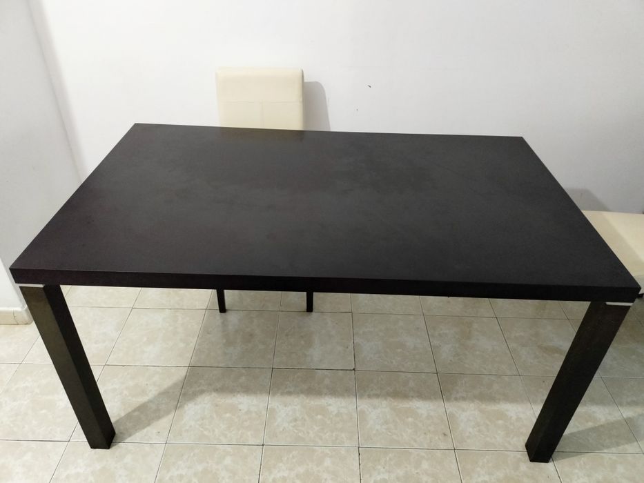 Mesa de sala (madeira) baixa de preço