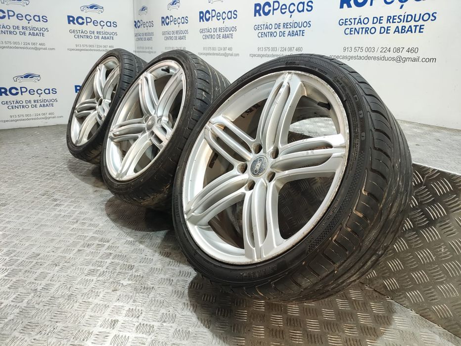 Conjunto de Jantes 19 Originais S-Line SLine Audi A5 8T S5 RS05 9J