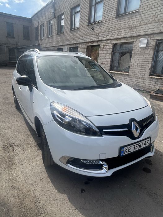 Продам рено сценік