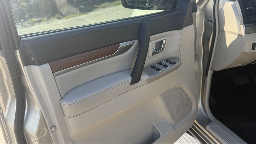Mitsubishi Pajero Wagon 3.0