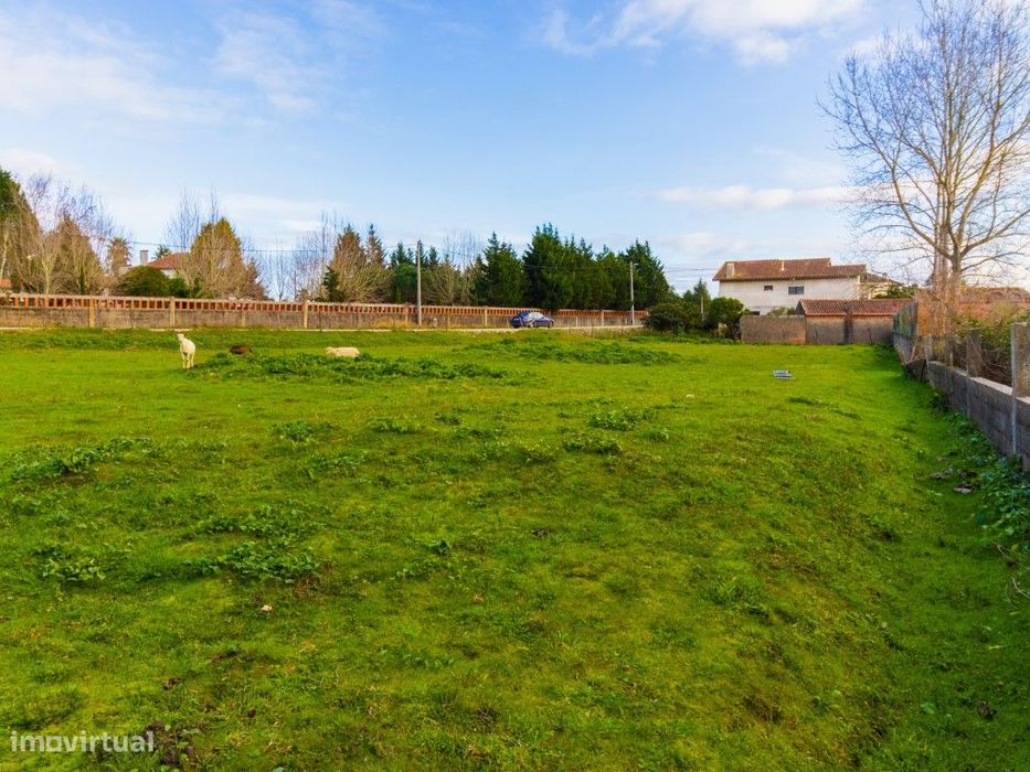 Terreno urbano para construção