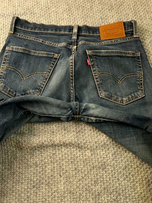 Чоловічі темно-сині джинси 511 Levi's