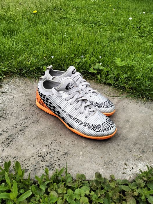 Сороконіжки футбольні 35-36 розмір