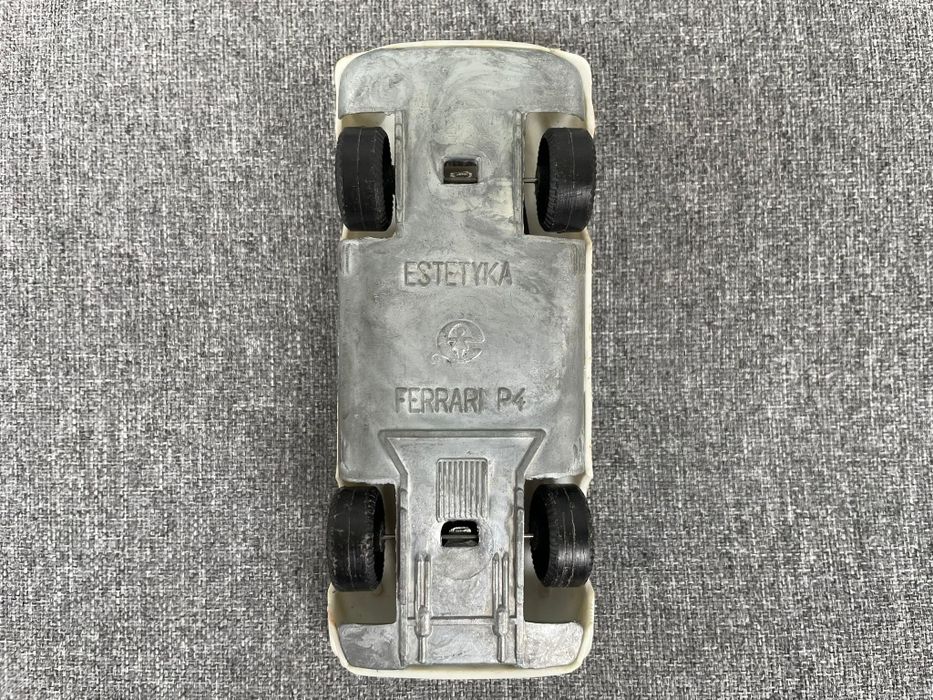 Estetyka Ferrari P4 skala 1:43 PRL