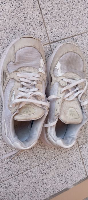 Sapatilhas adidas 37