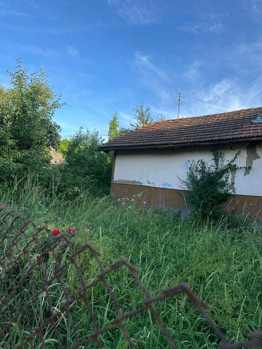 Земельна ділянка під забудову