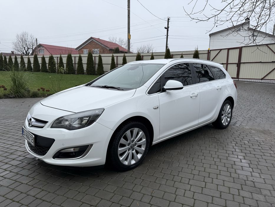Продам Opel Astra Sports Tourer 1.7 cdti