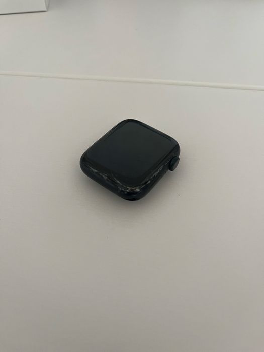 Apple Watch SE 44mm (avariado)