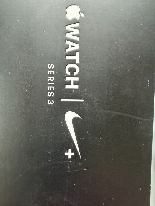 2 zegarki Iwatch, uszkodzone, ladowarki, paski