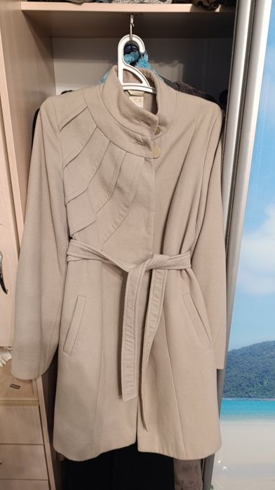 Плащ  ,куртка жіночі