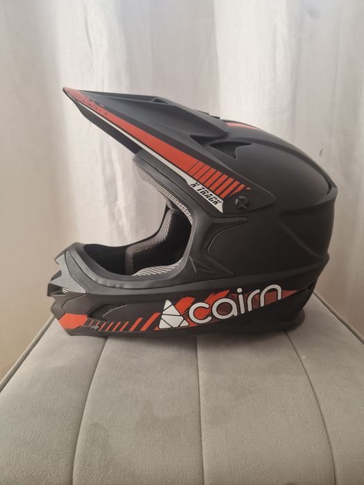 Pack 2 Capacetes (Full-Face Cairn X Track + Capacetes Urban/Skate) - Tamanho L - Como Novos!