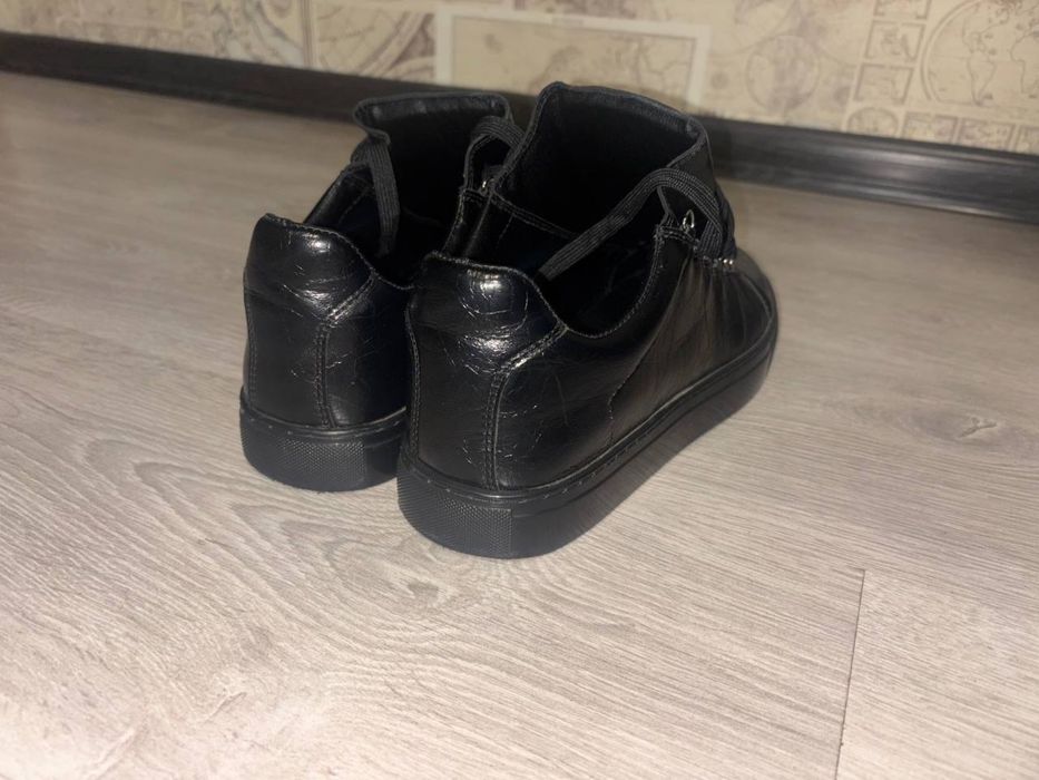Balenciaga Arena