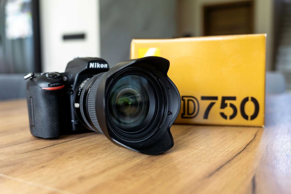 Zestaw Nikon D750 + Tamron 24-70mm f/2.8 G2 | Stan BDB | Komplet