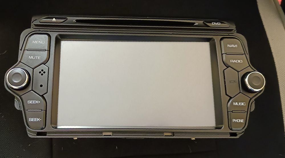 Продам магнитолу Road Rover на KIA CEED